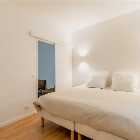 Apartment Large Flat Louvre Pont Neuf 48 M2 Paris
