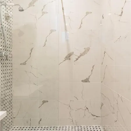 Large Flat Louvre Pont Neuf 48 M2 Apartment *